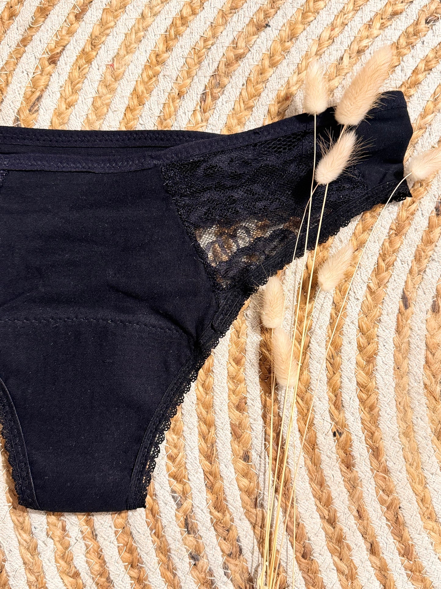 Period underwear tanga